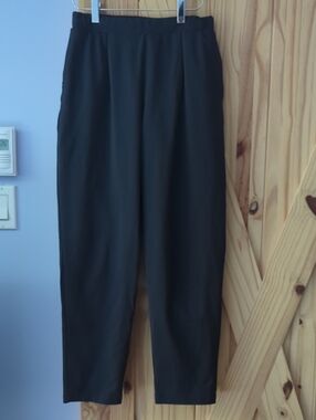 Uniqlo Navy Drawstring Pants